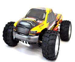 WLtoys A979A RC High Speed Car 2.4GHz 2CH 1/18 Scale 4WD Off-road W/ 2 Rechargeable Batteries
