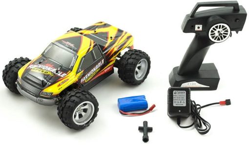 WLtoys A979A RC High Speed Car 2.4GHz 2CH 1/18 Scale 4WD Off-road W/ 2 Rechargeable Batteries